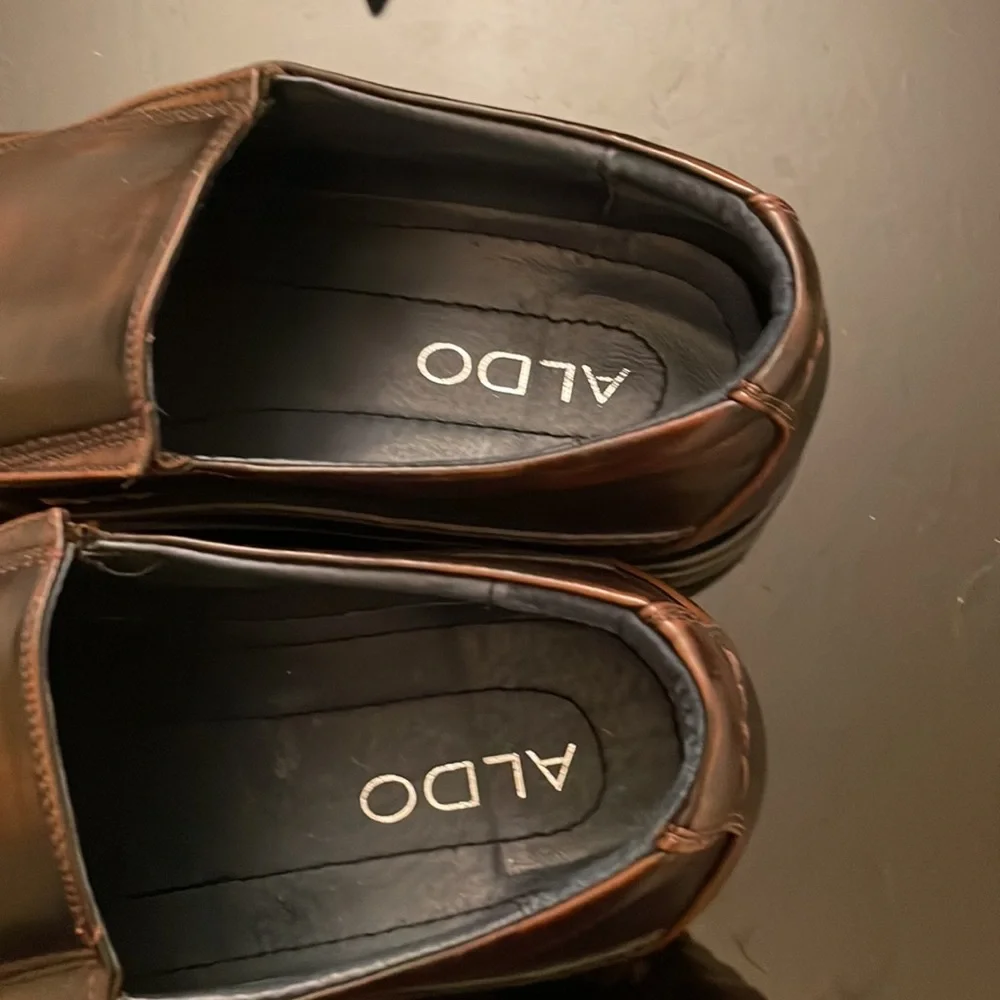 ALDO - Picture 3 of 5